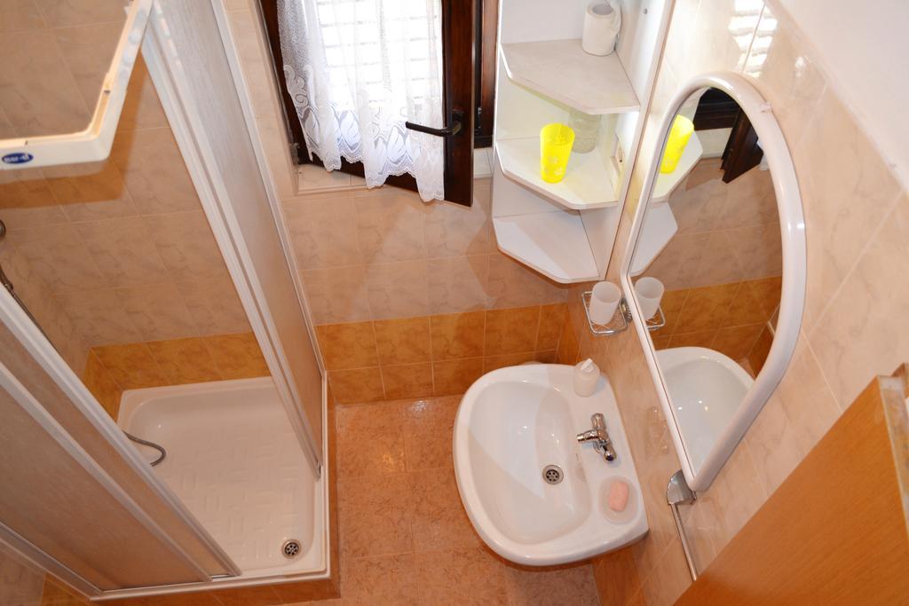 Apartment And Rooms Toka Zadar Bilik gambar