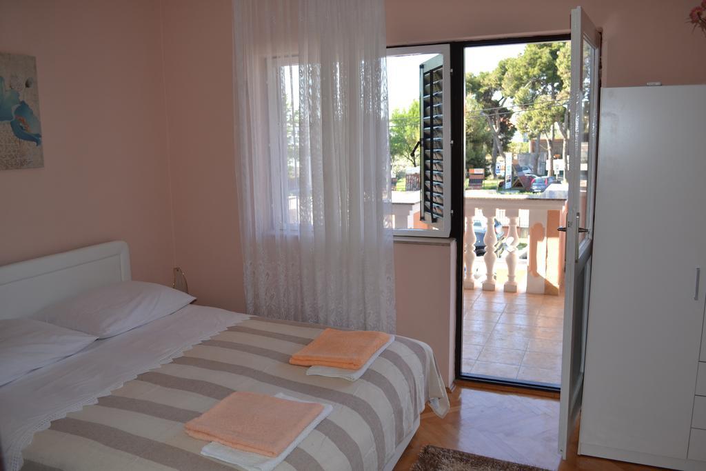 Apartment And Rooms Toka Zadar Bilik gambar