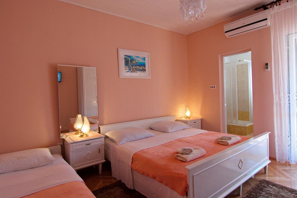 Apartment And Rooms Toka Zadar Luaran gambar